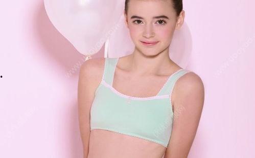 少女胸部发育视频,青春期胸部发育变化揭秘